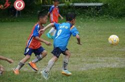 开云官网-绿茵场上球员们的比赛表现受到赞扬