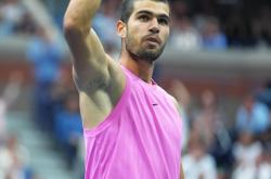 开云平台-年终总决赛翻盘拉沃尔杯，阿尔卡拉斯统治全场