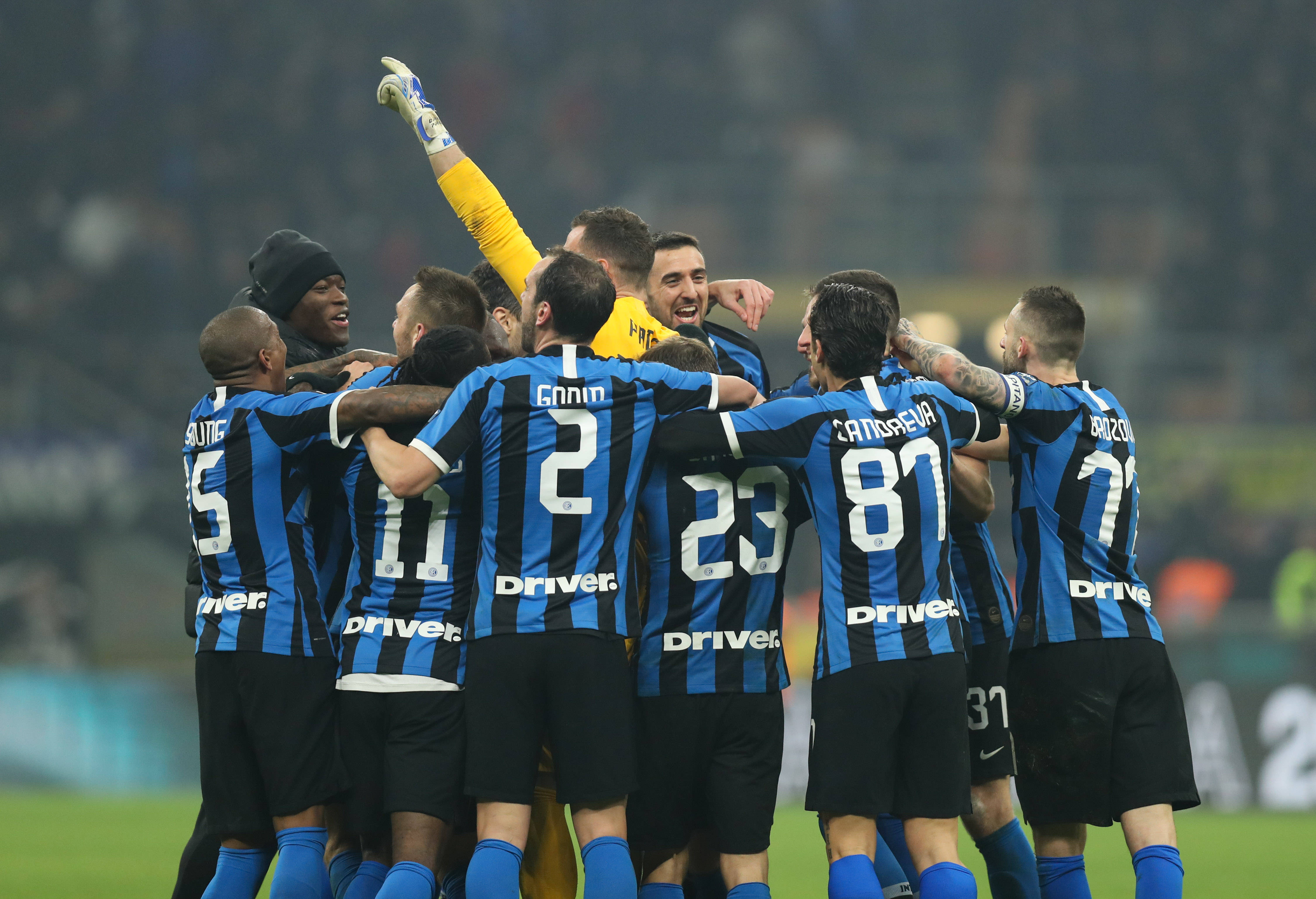 国际米兰球员集中训练备战下一场比赛 国际米兰球员集中训练备战下一场比赛